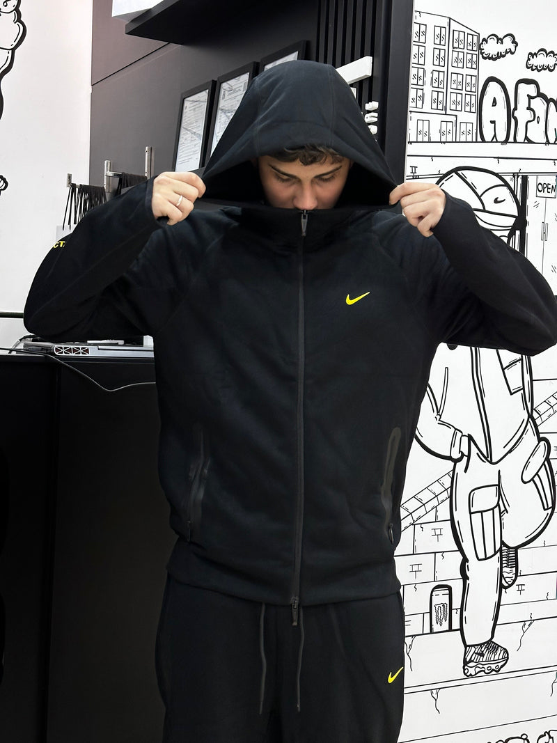 CONJUNTO TECH FLEECE NK X NOCTA